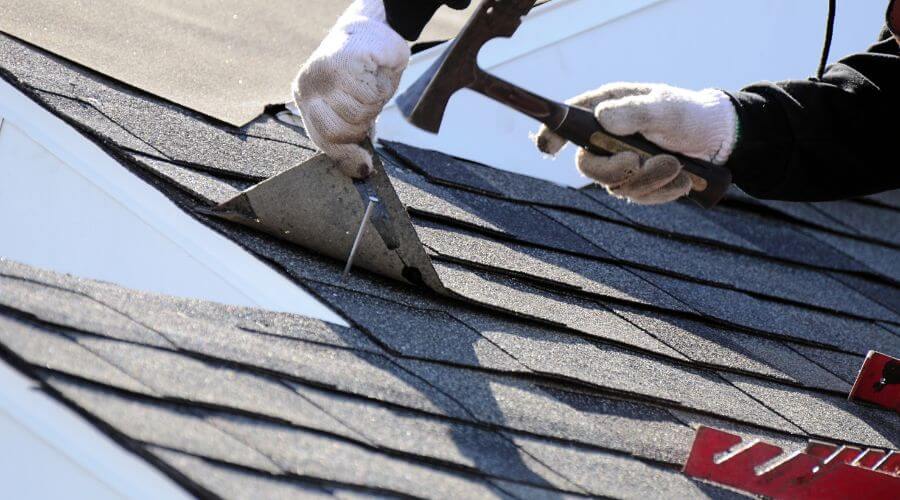 Professional gutter cleaning in Farmingdale, NJ